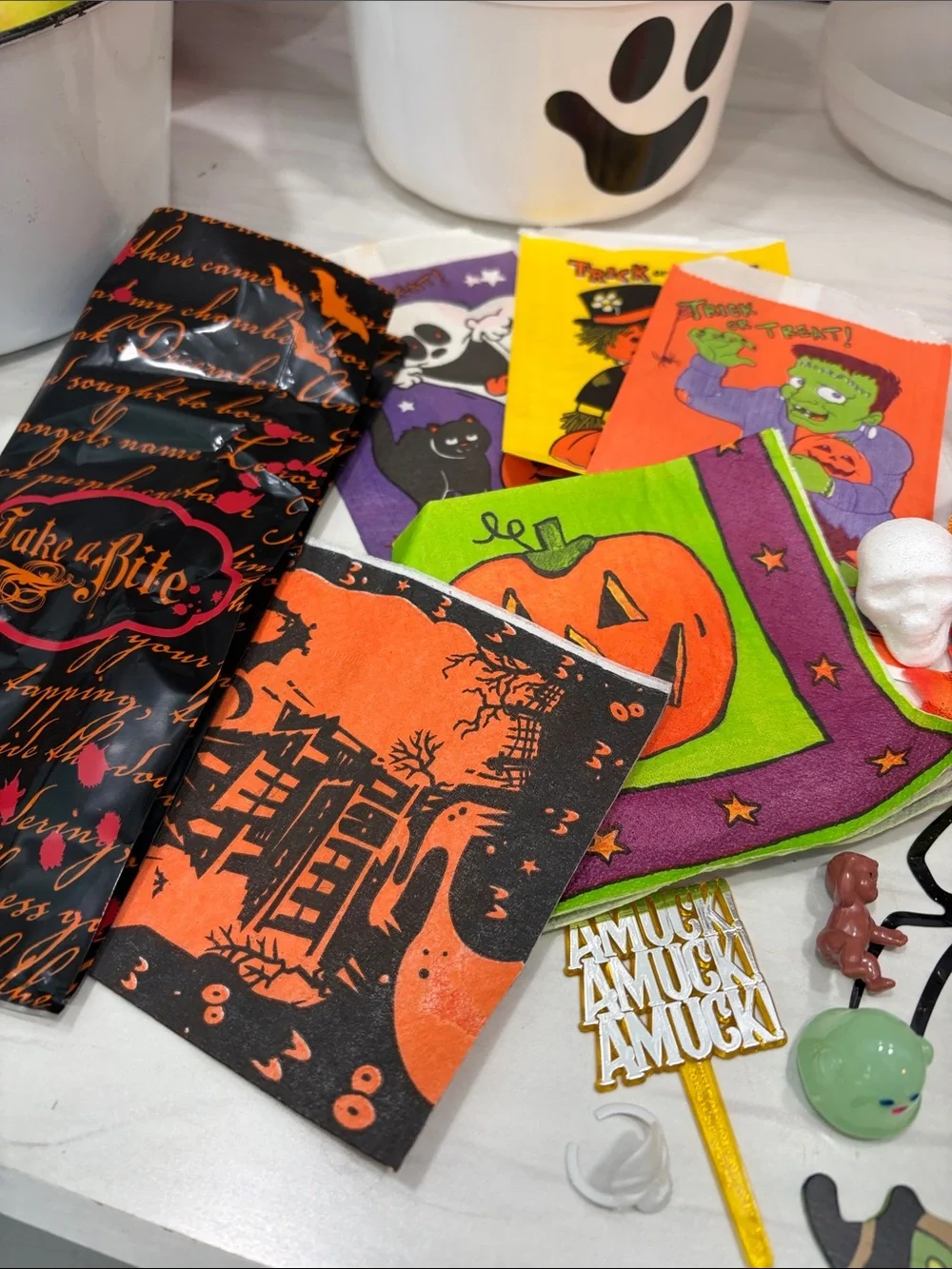 McDonald’s vintage Halloween Ghost bucket Craft Kit